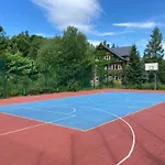 Privatunterkunft L&b *