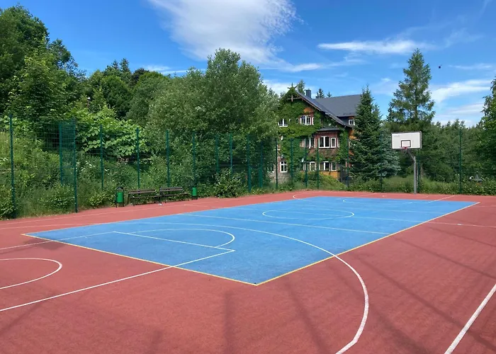 Privatunterkunft L&b *